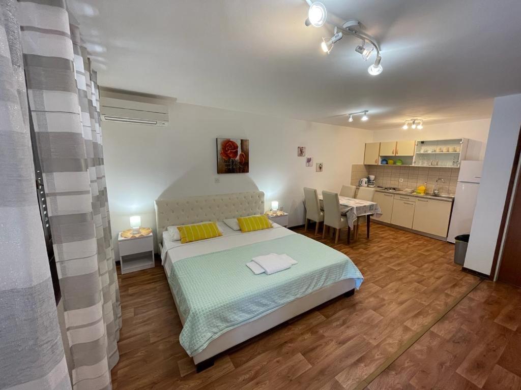Apartmani Mavrinac Nerezine Room photo