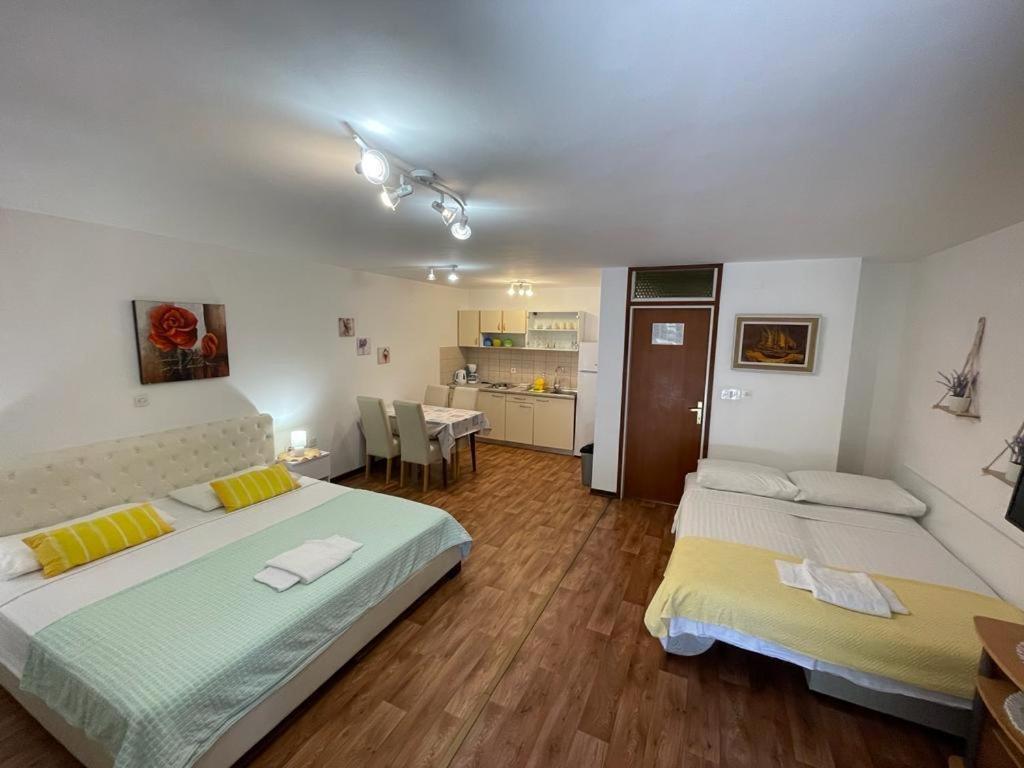 Apartmani Mavrinac Nerezine Room photo